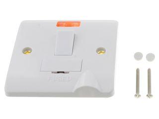 CMA052 - Scolmore Click Mode 13A Switched Fused Connection Unit with Neon and Flex Outlet